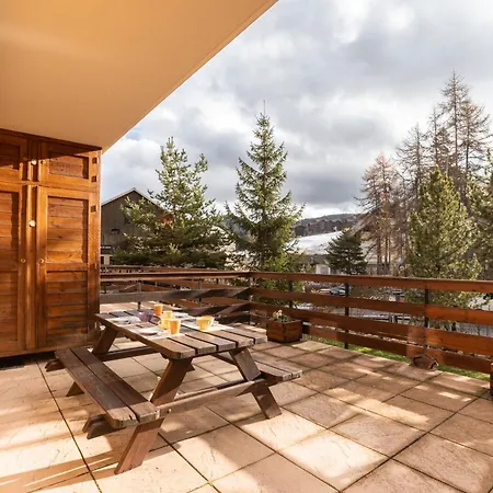 La Joue Du Loup, Pour 4 Avec Terrasse Apartment Le Devoluy